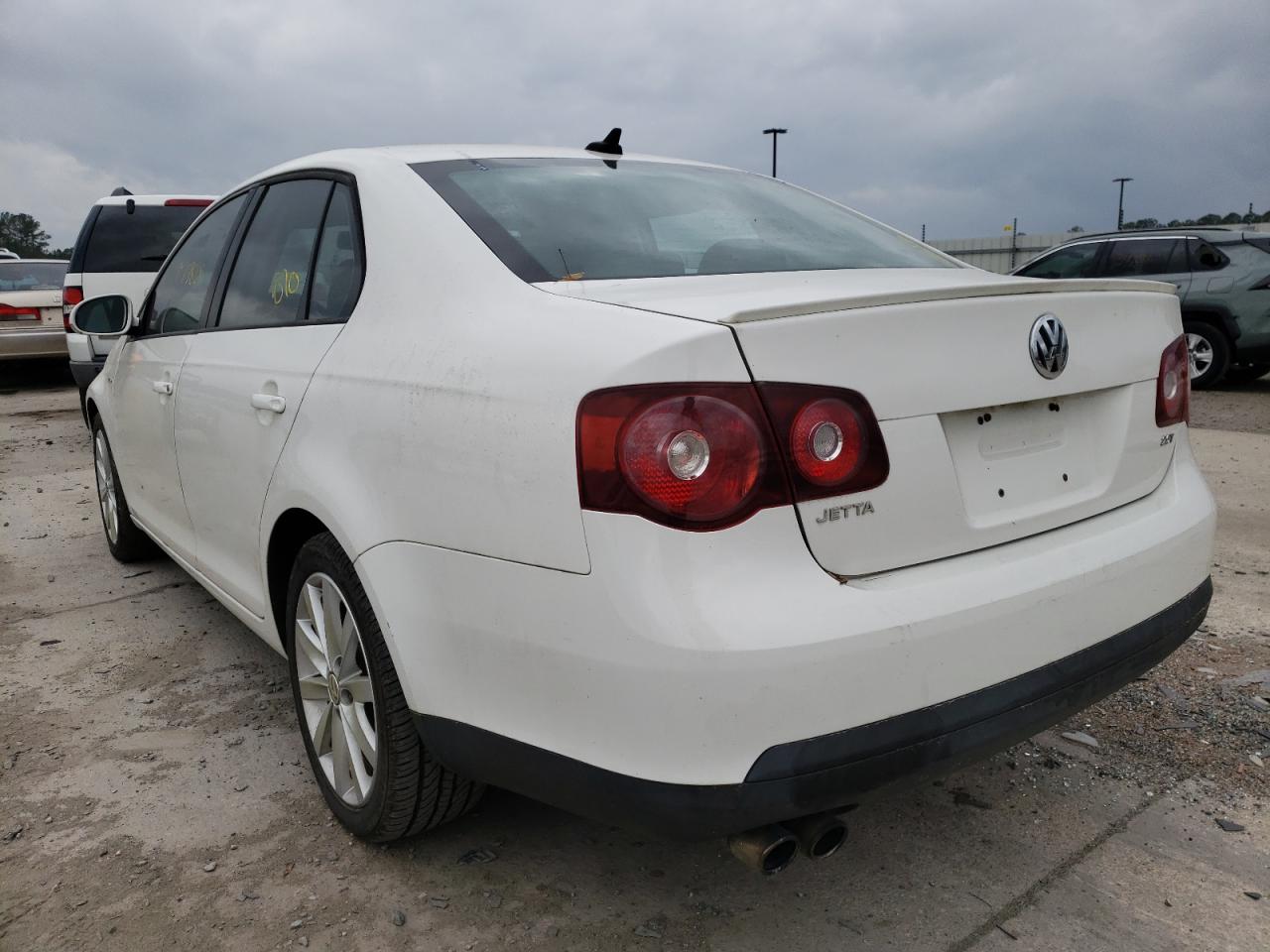 Photo 3 from auction – 2010 VOLKSWAGEN JETTA WOLF with VIN 3VWRJ7AJ7AM069543