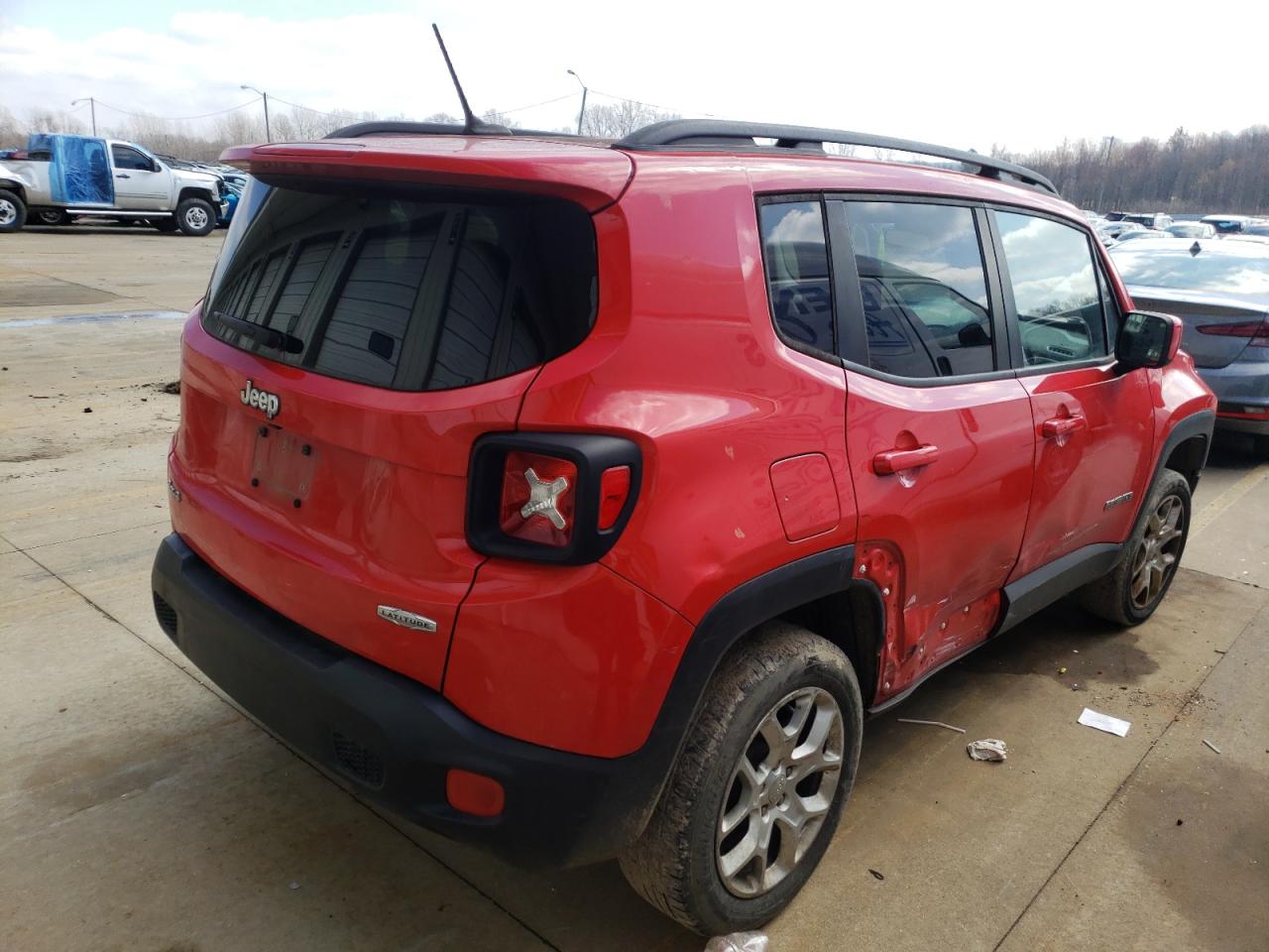 Photo 4 from auction – 2016 JEEP RENEGADE L with VIN ZACCJBBTXGPD99999