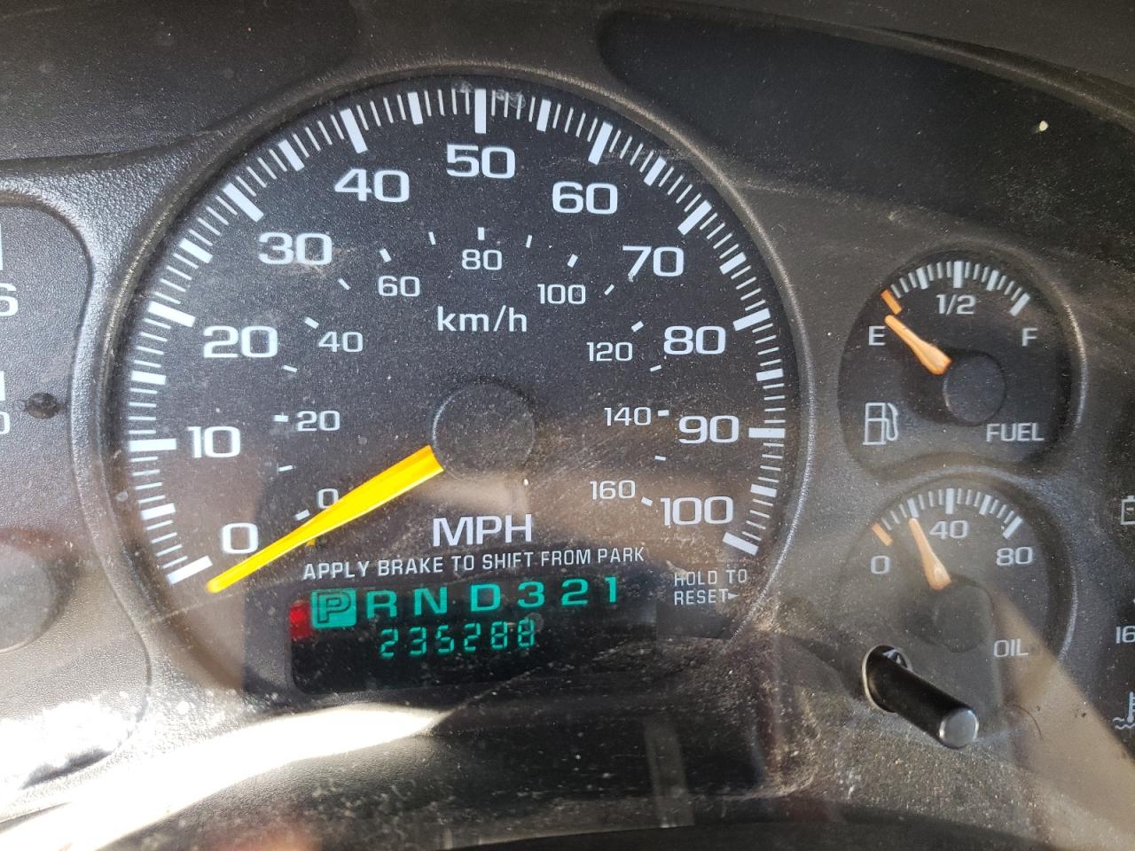 Photo 8 from auction – 2001 CHEVROLET SILVERADO with VIN 1GCEK19T21E141014