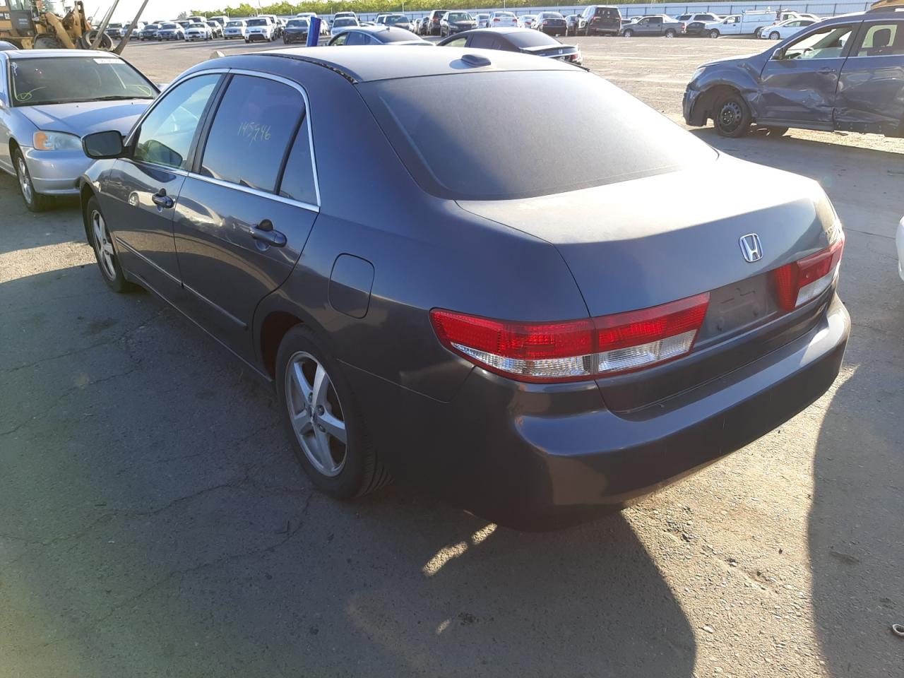 Photo 3 from auction – 2004 HONDA ACCORD EX with VIN JHMCM56784C014475