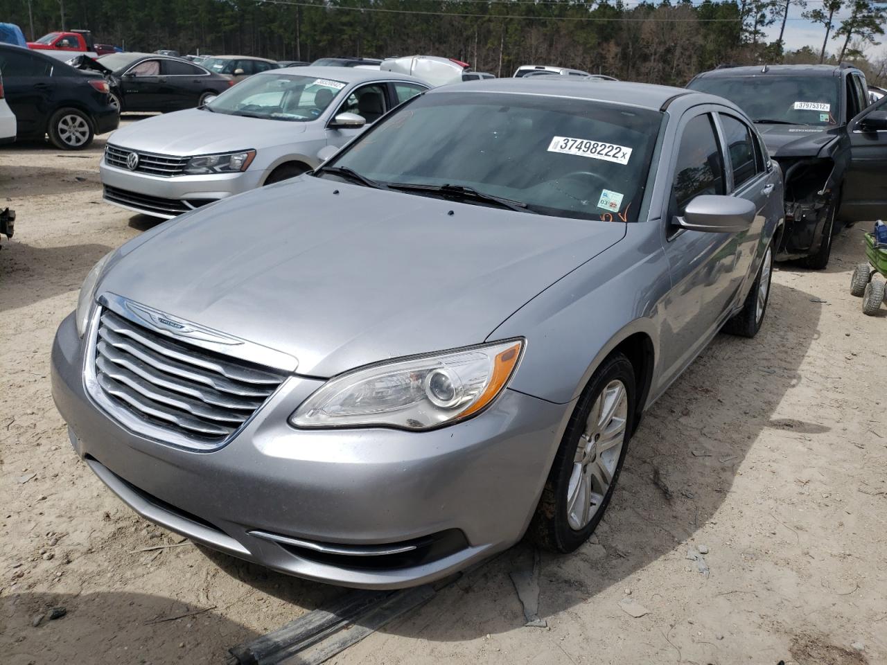 Photo 2 from auction – 2014 CHRYSLER 200 TOURIN with VIN 1C3CCBBB8EN165145