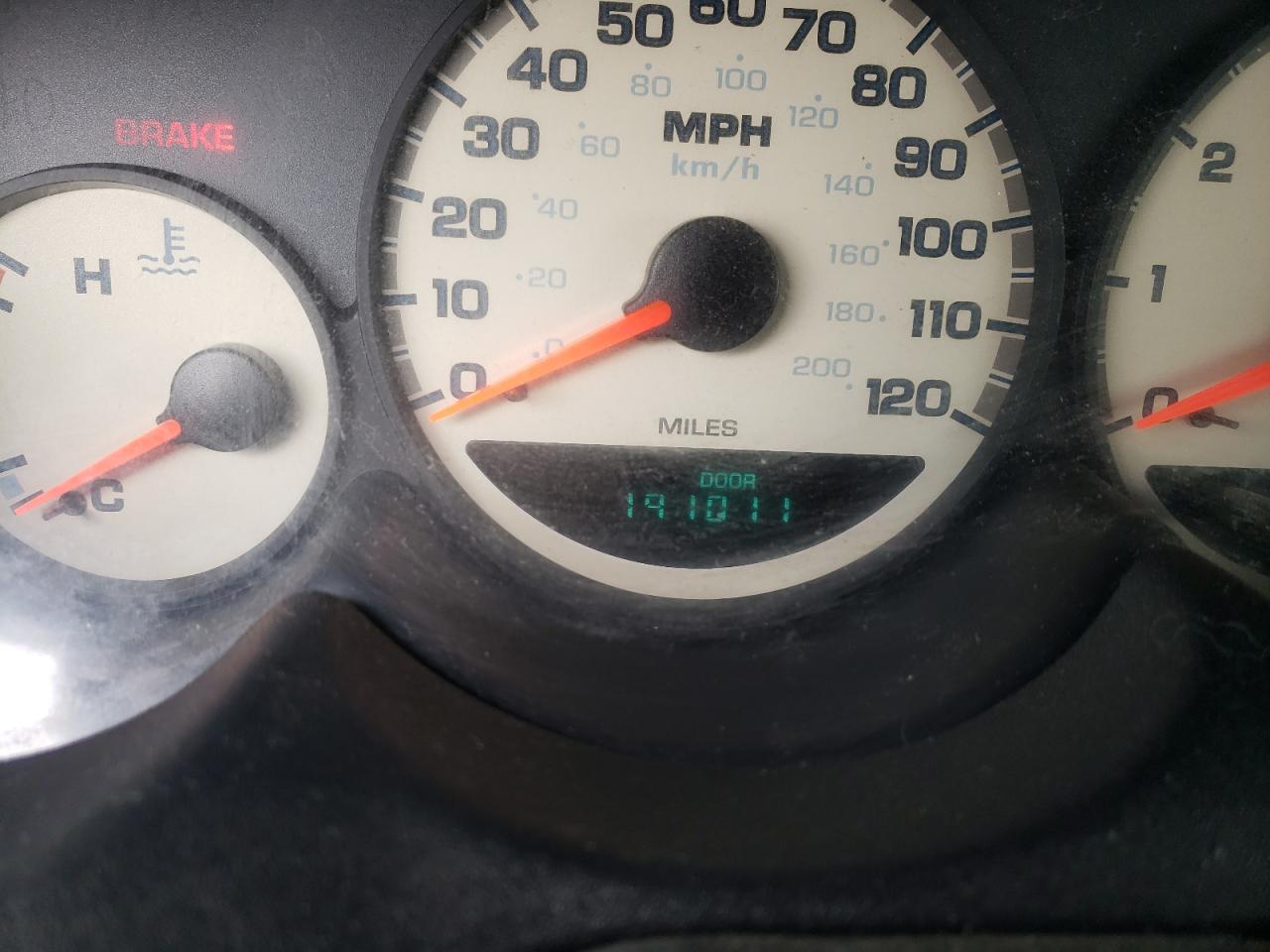 Photo 8 from auction – 2002 DODGE NEON ES with VIN 1B3AS56C92D633347