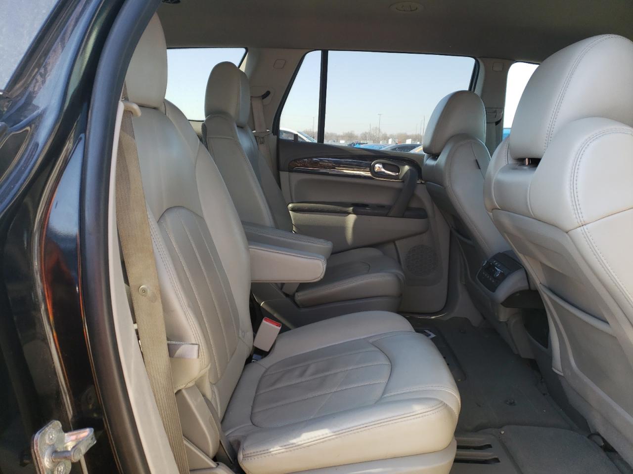 Photo 6 from auction – 2013 BUICK ENCLAVE with VIN 5GAKRCKD9DJ166468