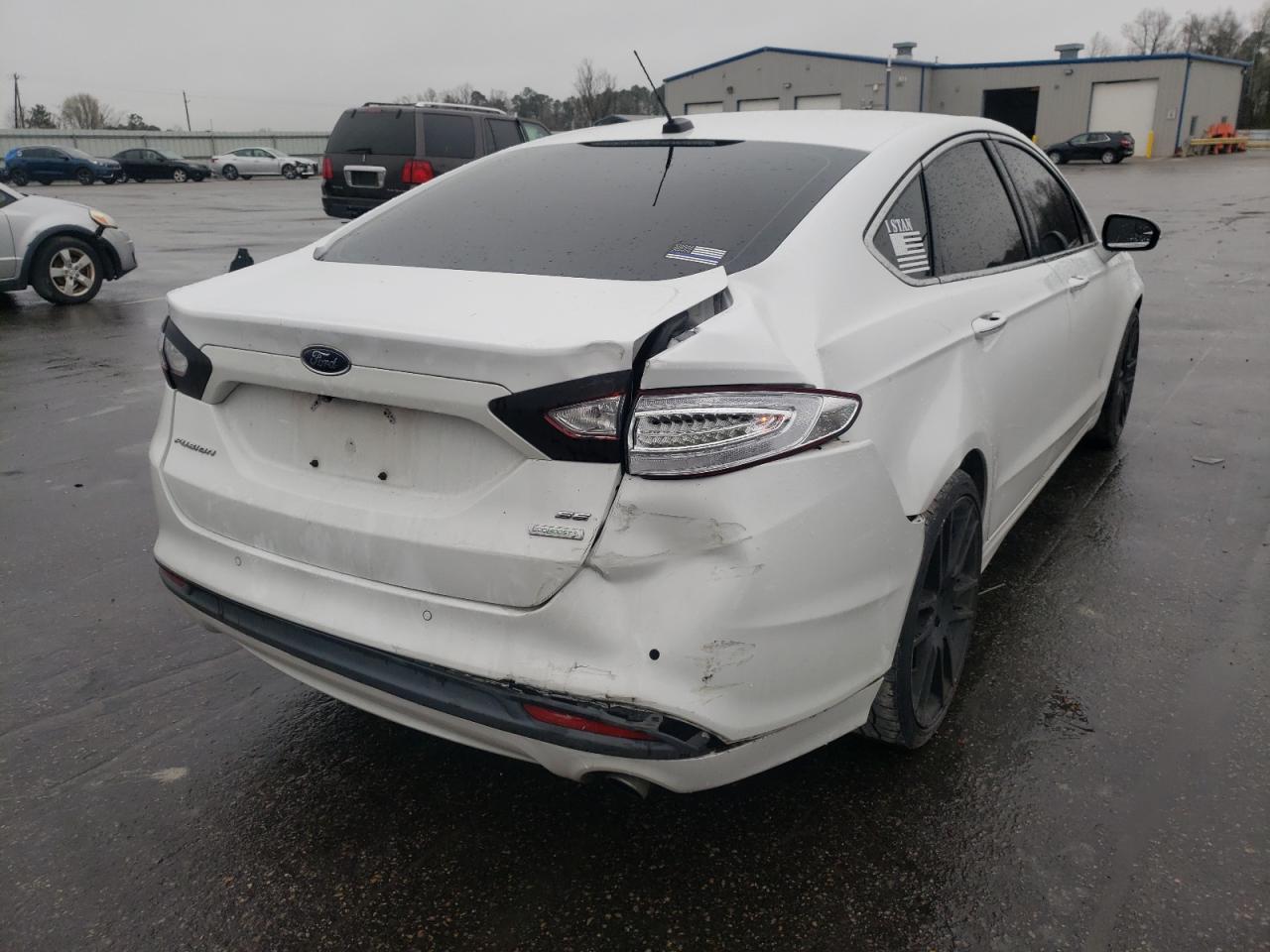 Photo 4 from auction – 2015 FORD FUSION with VIN 3FA6P0HD5FR219547