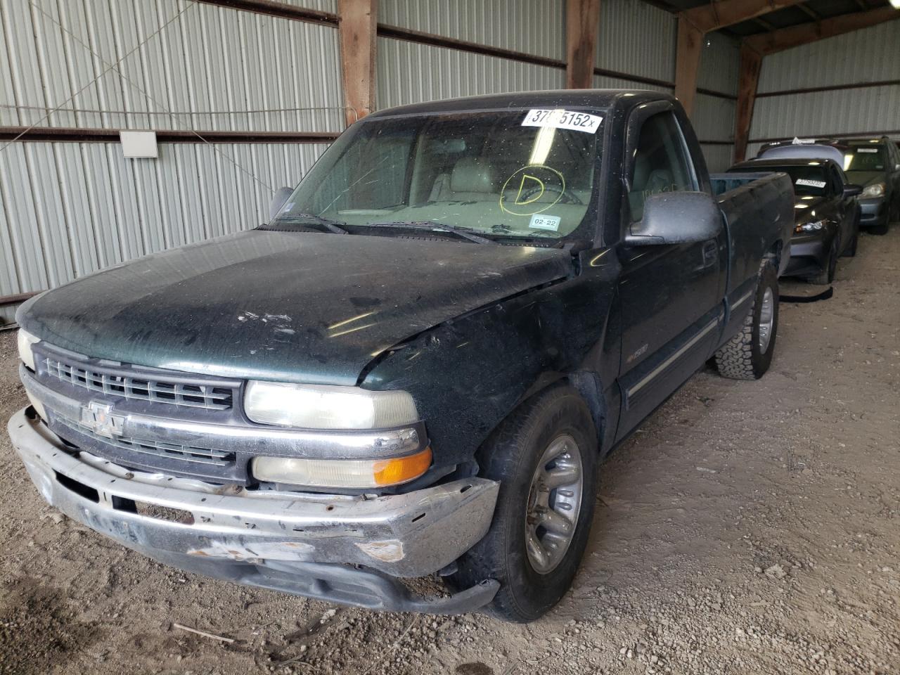 Photo 2 from auction – 2001 CHEVROLET SILVERADO with VIN 1GCEC14W51Z204372