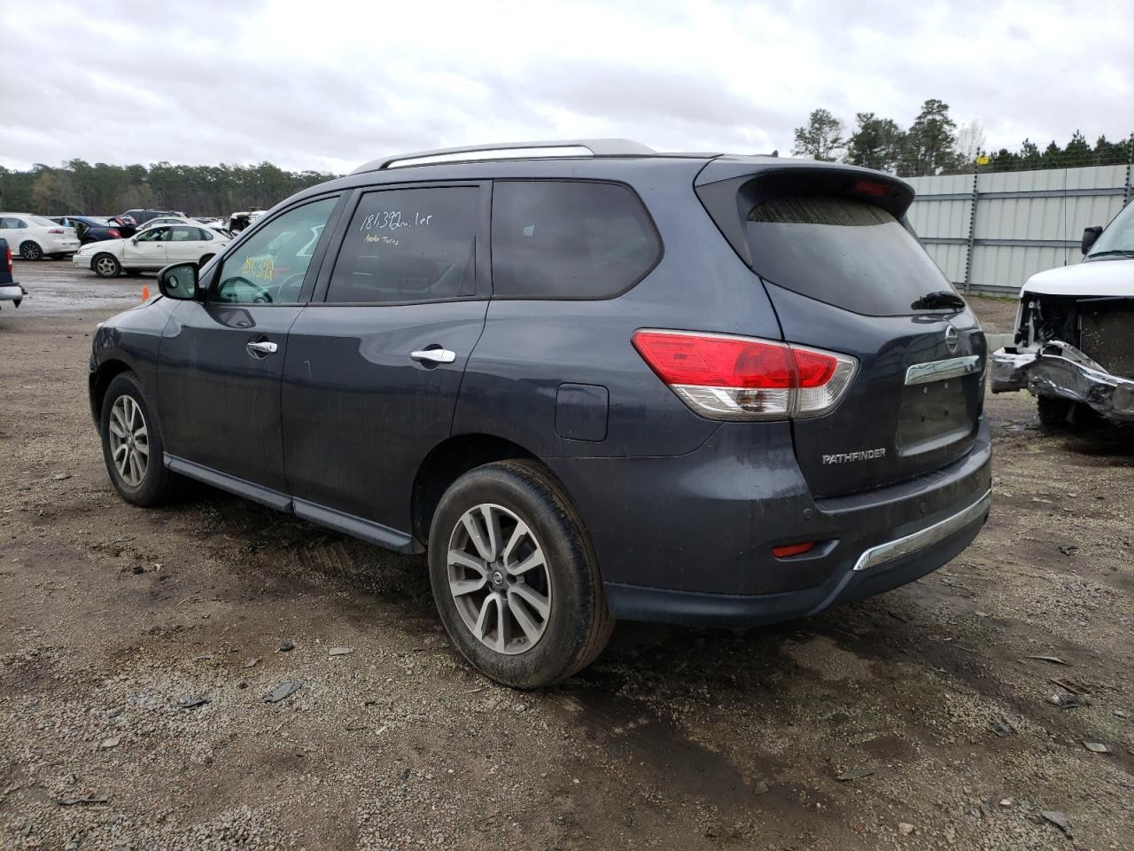 Photo 3 from auction – 2014 NISSAN PATHFINDER with VIN 5N1AR2MN8EC633293
