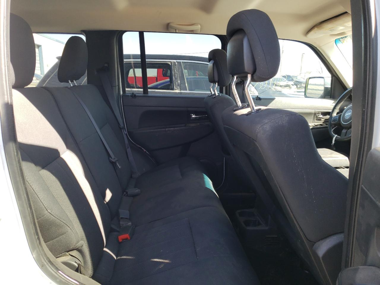 Photo 6 from auction – 2012 JEEP LIBERTY SP with VIN 1C4PJLAKXCW100590