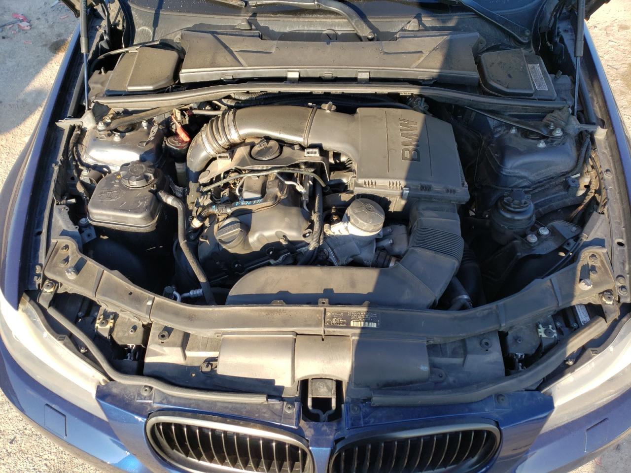 Photo 7 from auction – 2011 BMW 335 XI with VIN WBAPL5C59BA920584