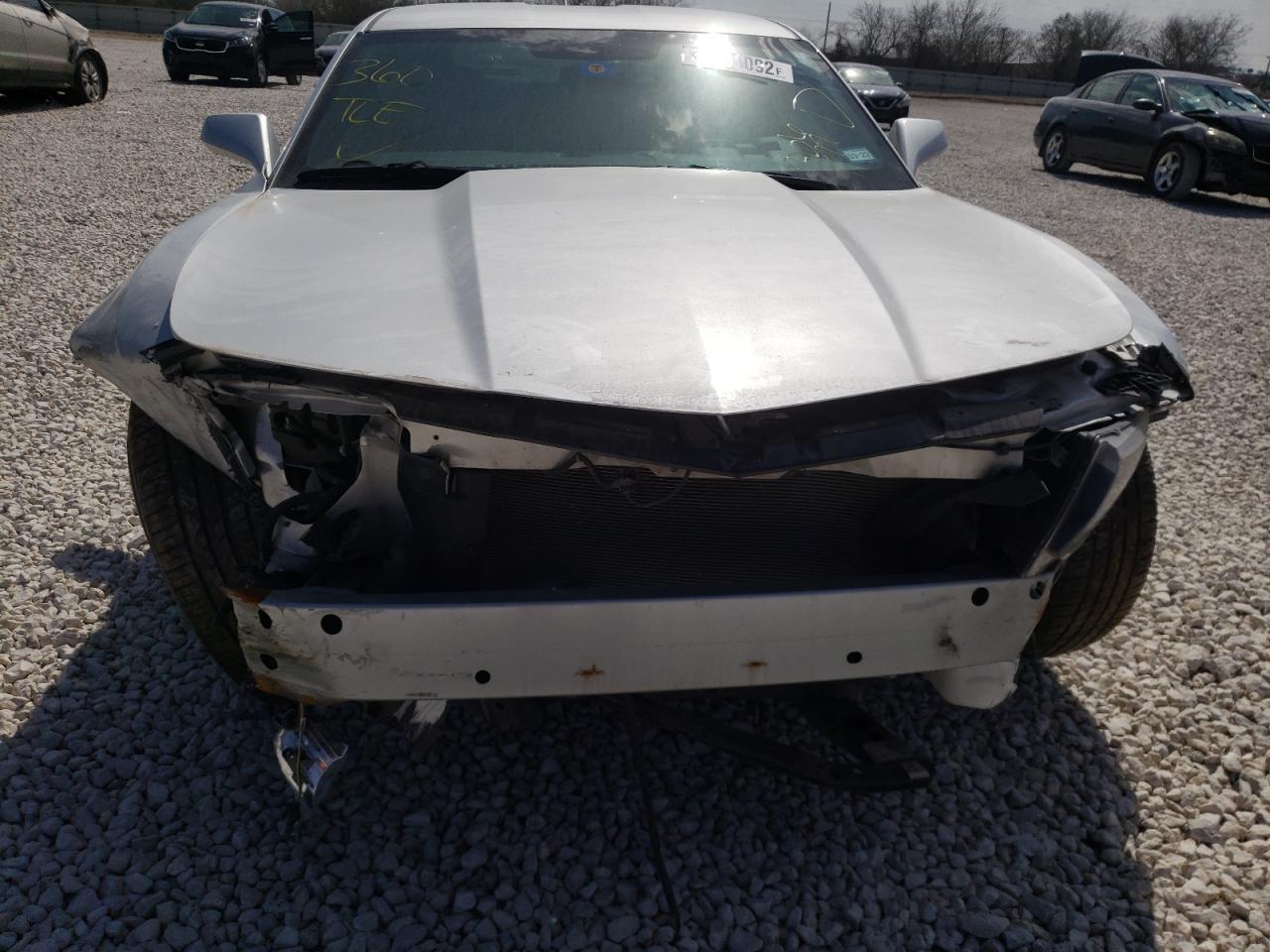 Photo 9 from auction – 2015 CHEVROLET CAMARO LS with VIN 2G1FB1E35F9306177