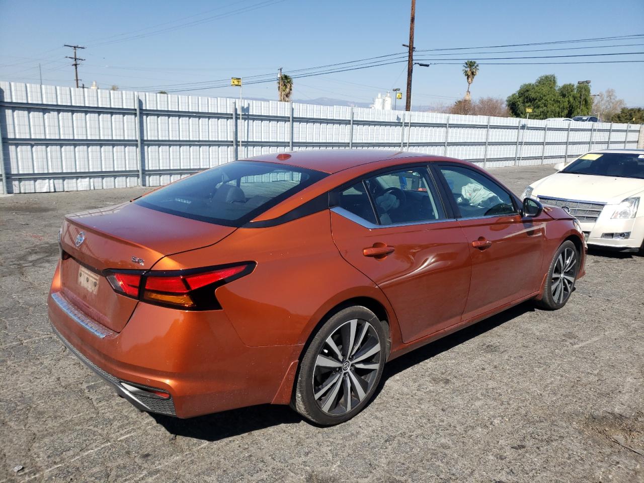 Photo 4 from auction – 2021 NISSAN ALTIMA SR with VIN 1N4BL4CV3MN359016