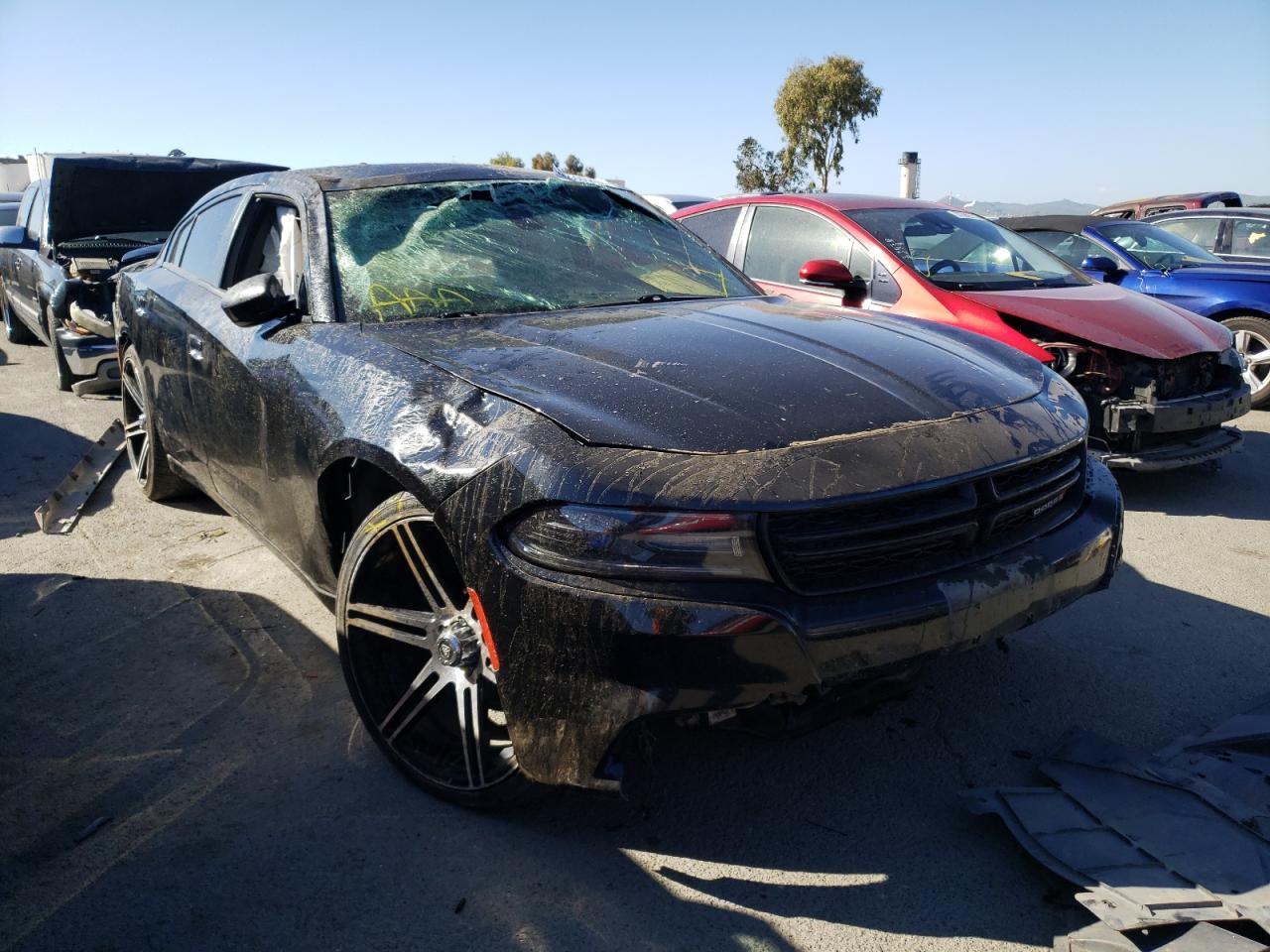 DODGE CHARGER SX 2015 with VIN 2C3CDXHG1FH721626 - Photo from auction