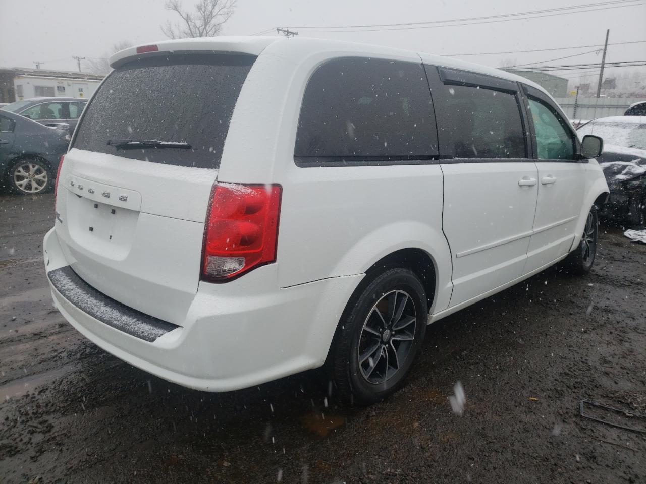 Photo 4 from auction – 2017 DODGE GRAND CARA with VIN 2C4RDGBG4HR776793