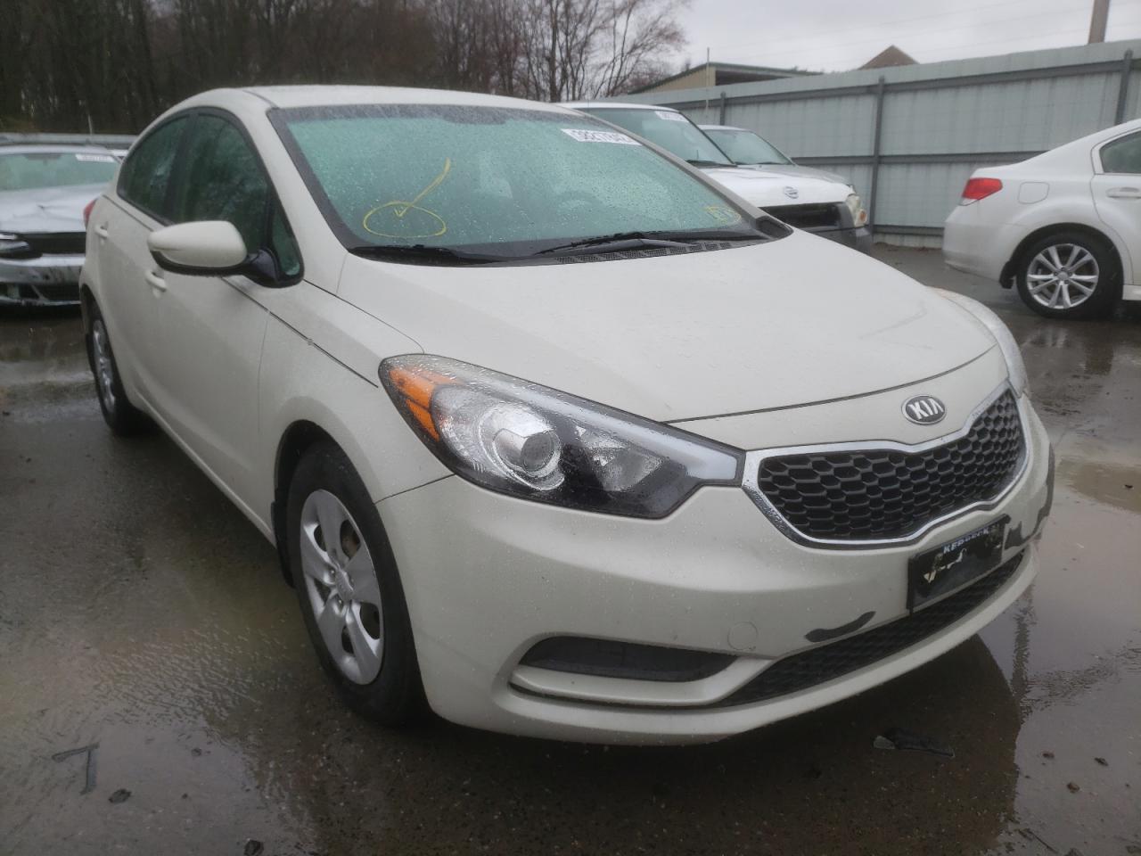 KIA FORTE LX 2015 with VIN KNAFK4A64F5332238 - Photo from auction