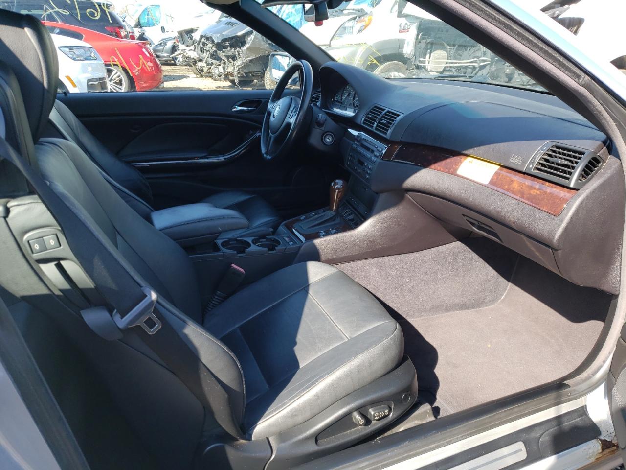 Photo 5 from auction – 2004 BMW 325 CI with VIN WBABW33494PL31287