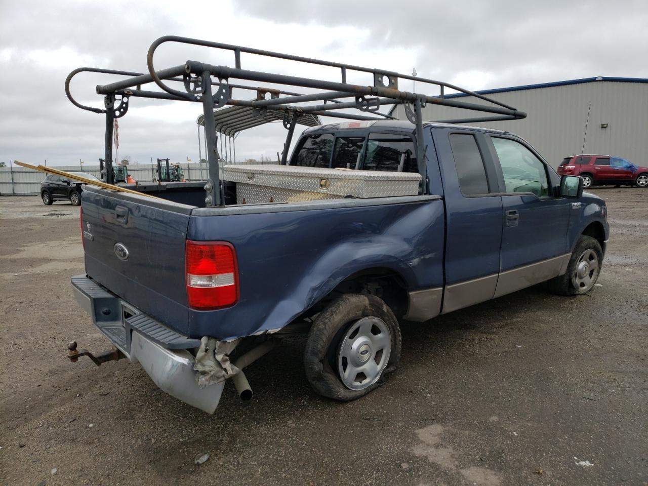 Photo 9 from auction – 2005 FORD F150 with VIN 1FTRX12535KB78059