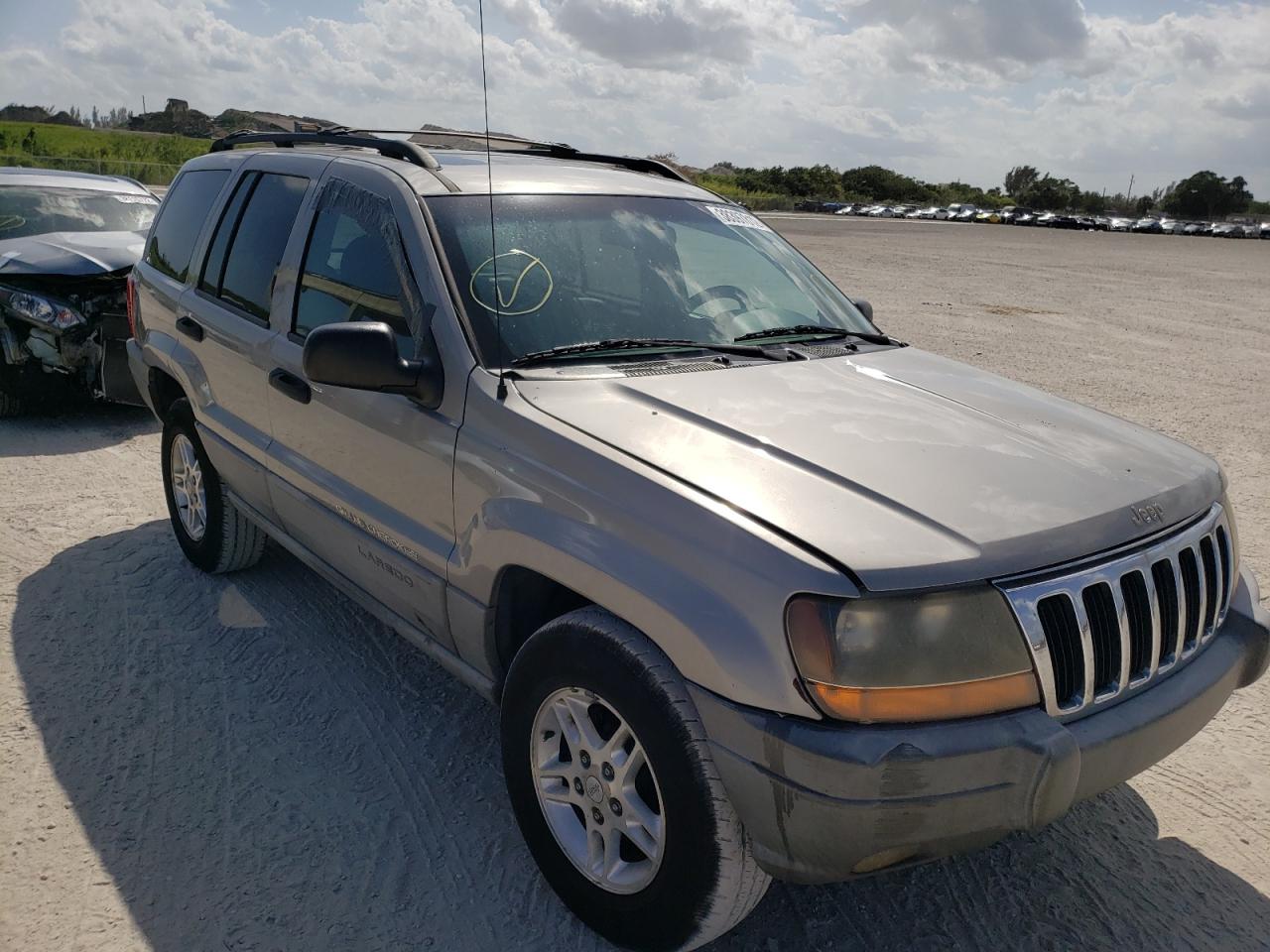 JEEP GRAND CHER 2000 with VIN 1J4GW48S2YC238706 - Photo from auction