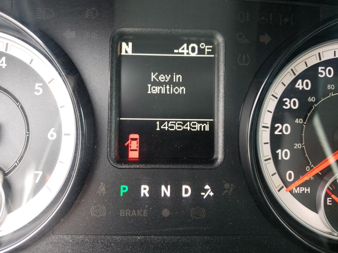 Photo 8 from auction – 2016 RAM 1500 SLT with VIN 1C6RR6TT0GS241097