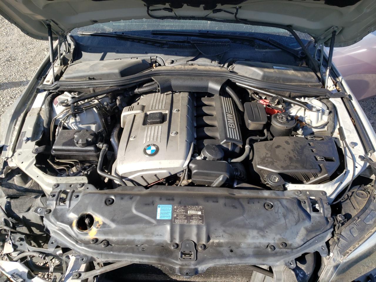 Photo 7 from auction – 2007 BMW 530 I with VIN WBANE73527CM44056