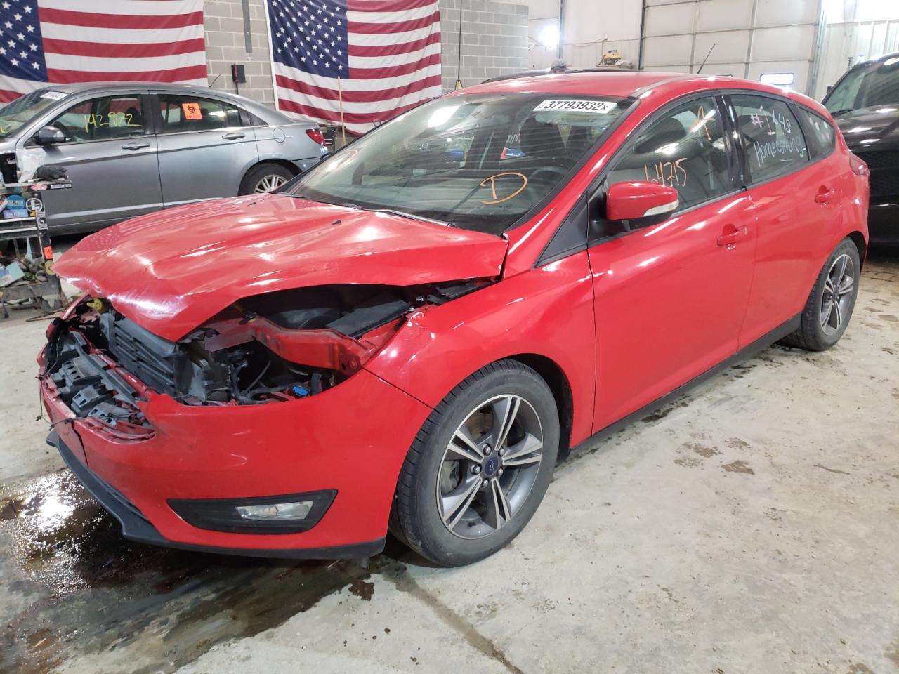 Photo 2 from auction – 2016 FORD FOCUS SE with VIN 1FADP3KE3GL245610
