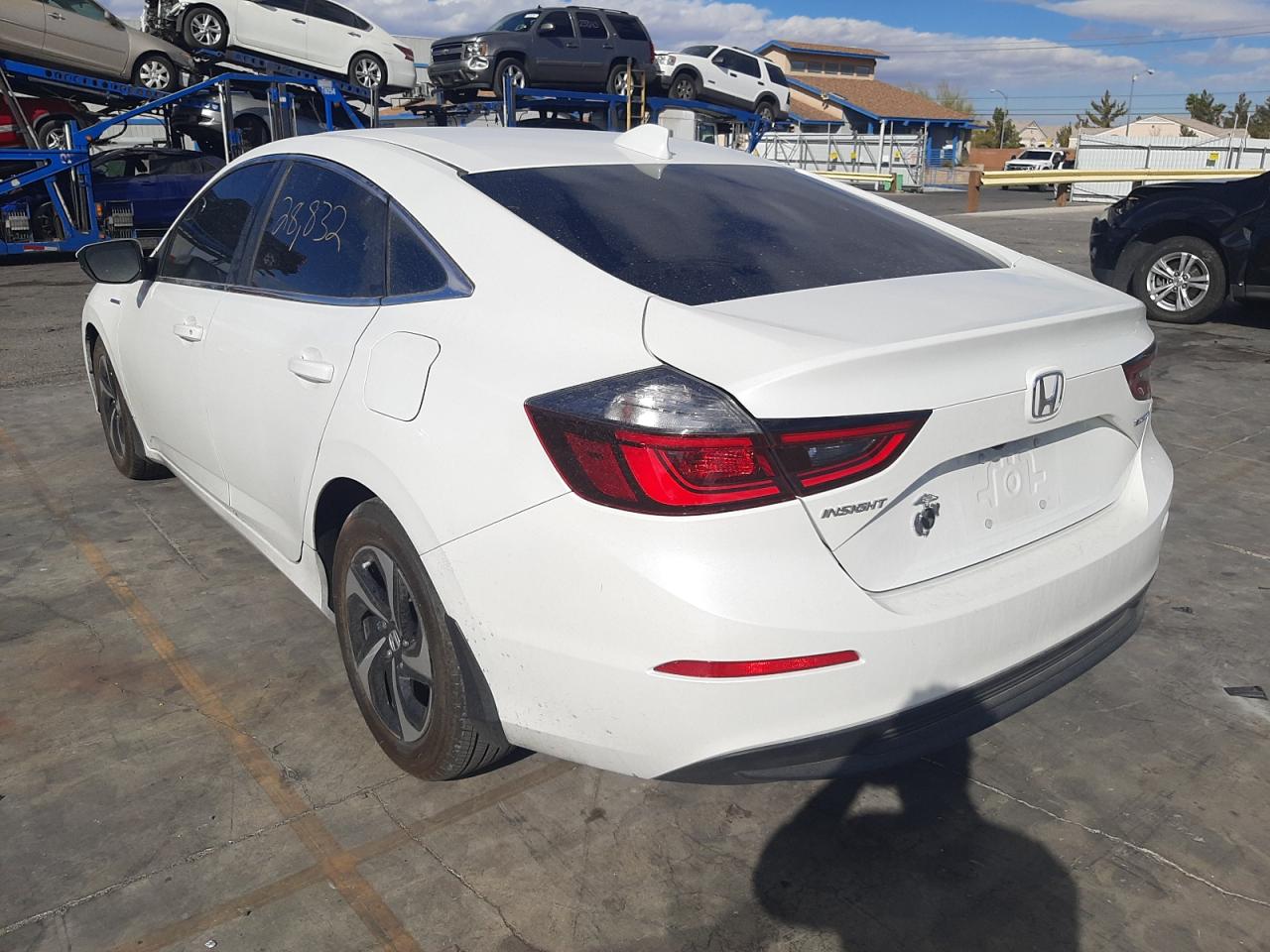 Photo 3 from auction – 2022 HONDA INSIGHT EX with VIN 19XZE4F51NE001093