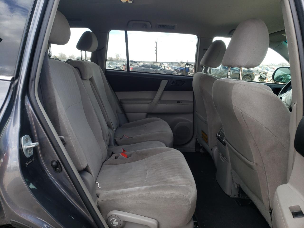 Photo 6 from auction – 2011 TOYOTA HIGHLANDER with VIN 5TDBK3EH2BS070067