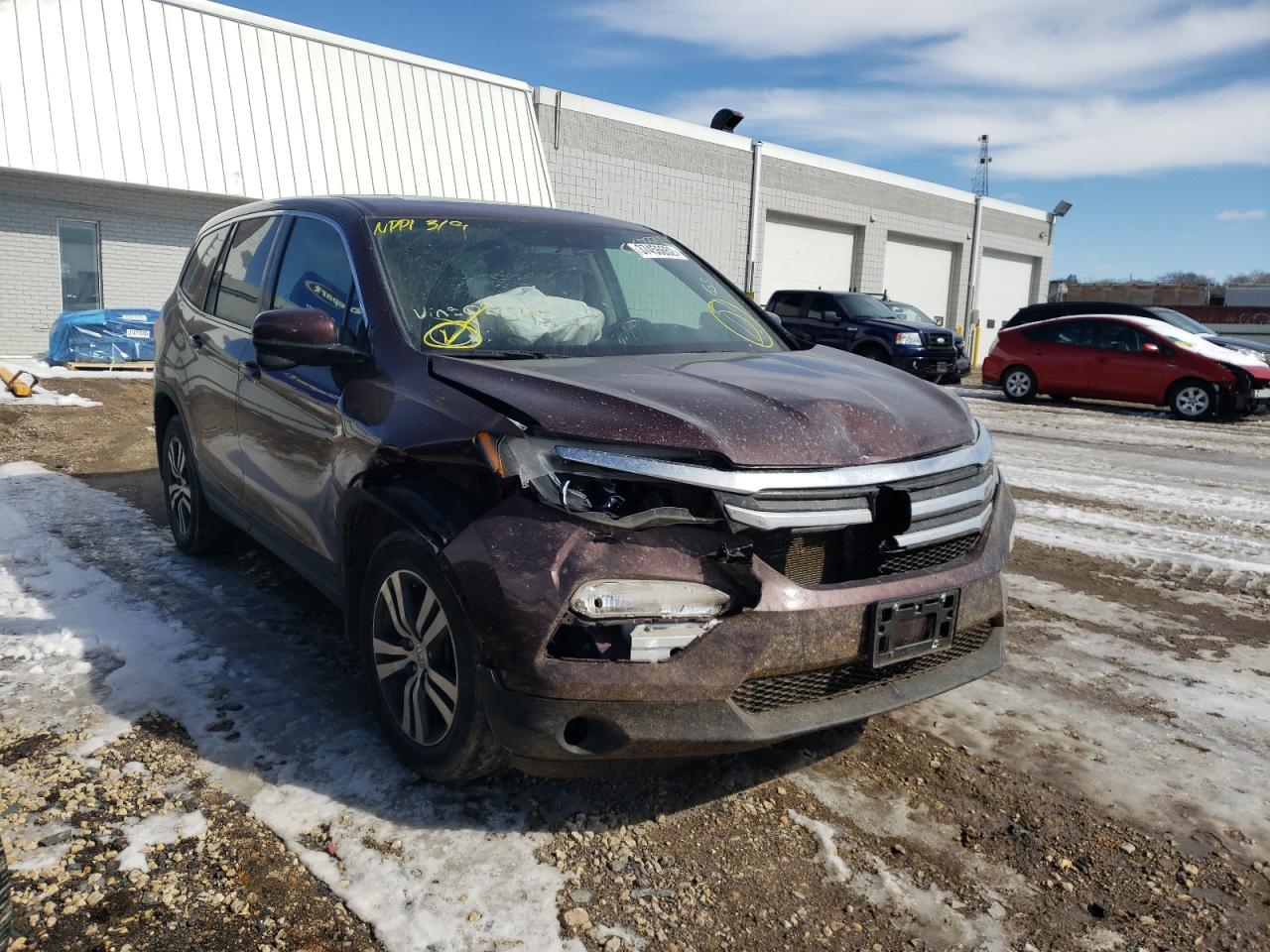 HONDA PILOT EXL 2016 with VIN 5FNYF6H50GB058545 - Photo from auction