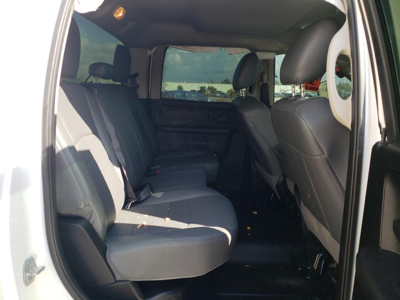 Photo 6 from auction – 2018 RAM 2500 ST with VIN 3C6UR5CL9JG396671