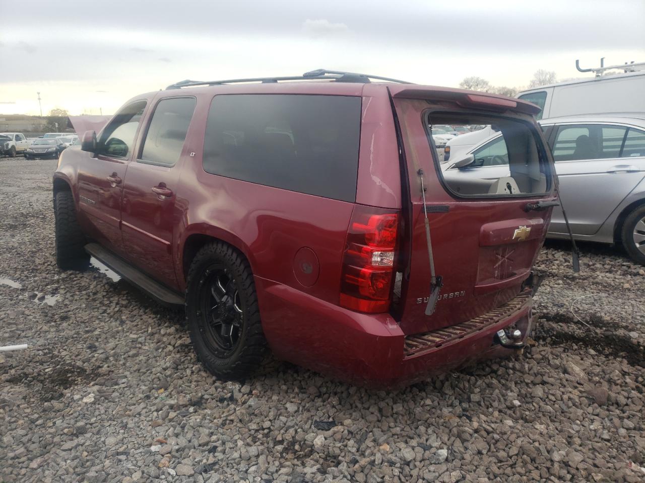 Photo 3 from auction – 2007 CHEVROLET SUBURBAN C with VIN 1GNFC16J87J183764
