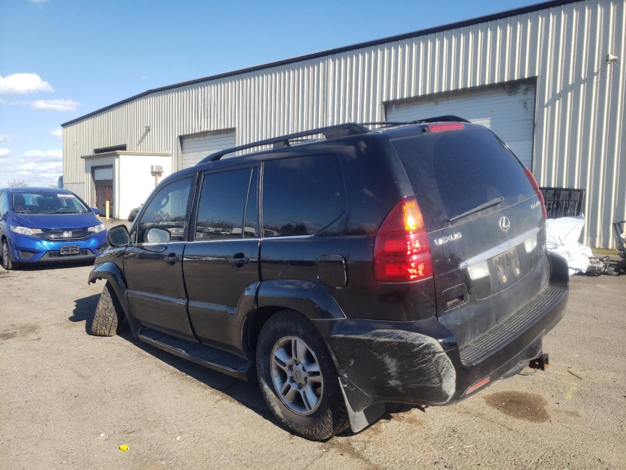 Photo 3 from auction – 2005 LEXUS GX 470 with VIN JTJBT20X550093692