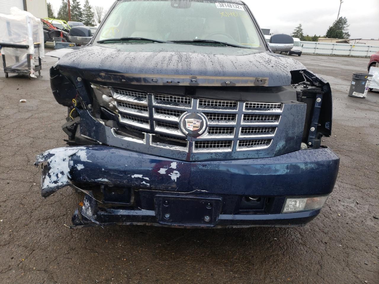 Photo 9 from auction – 2007 CADILLAC ESCALADE L with VIN 1GYFK63897R240057