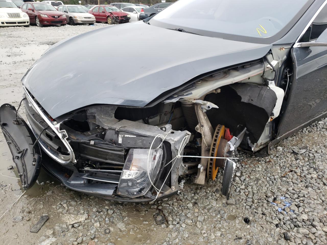 Photo 9 from auction – 2014 TESLA MODEL S with VIN 5YJSA1H14EFP29376