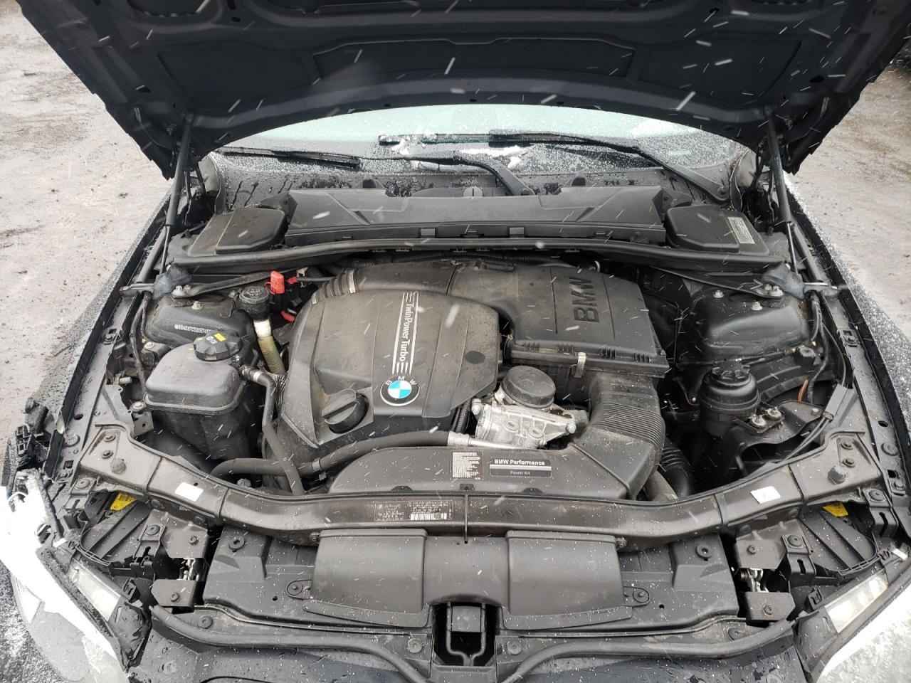 Photo 7 from auction – 2012 BMW 335 I with VIN WBADX7C52CE745575