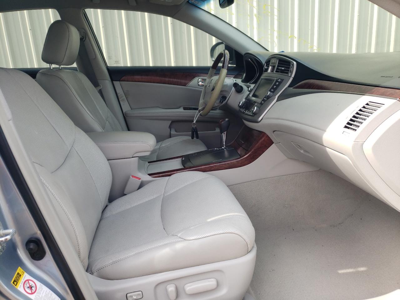 Photo 5 from auction – 2011 TOYOTA AVALON BAS with VIN 4T1BK3DB3BU433349