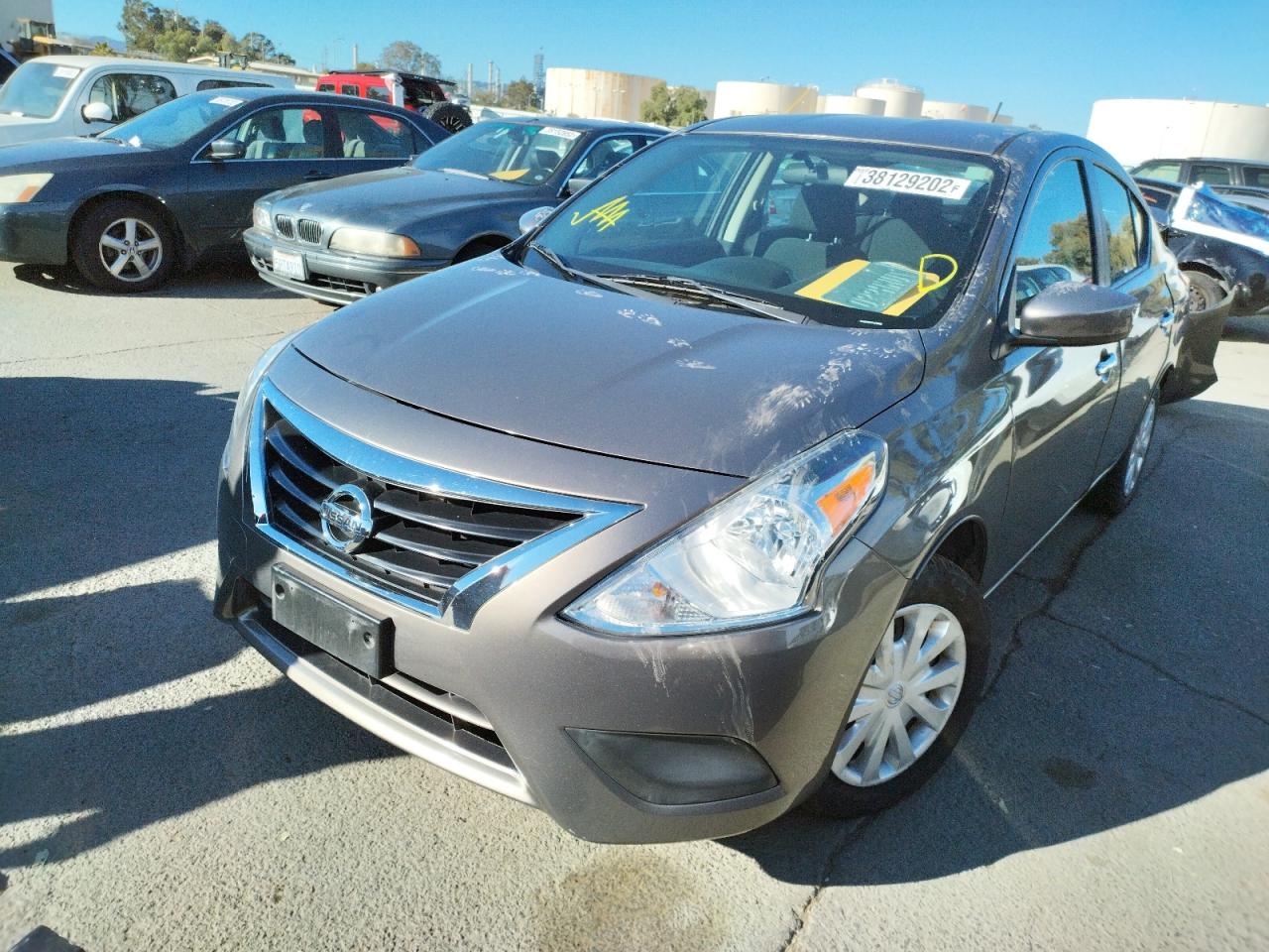 Photo 2 from auction – 2015 NISSAN VERSA S with VIN 3N1CN7AP1FL916655