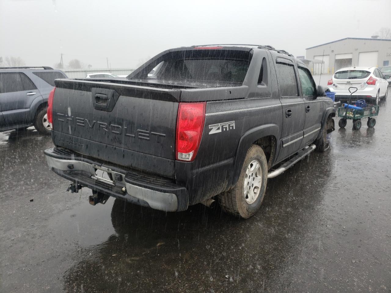 Photo 4 from auction – 2004 CHEVROLET AVALANCHE with VIN 3GNEC12T54G332776