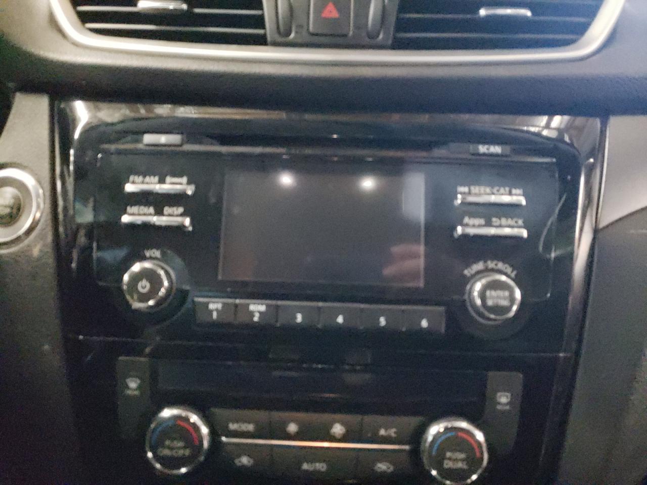 Photo 9 from auction – 2015 NISSAN ROGUE S with VIN KNMAT2MV3FP544859