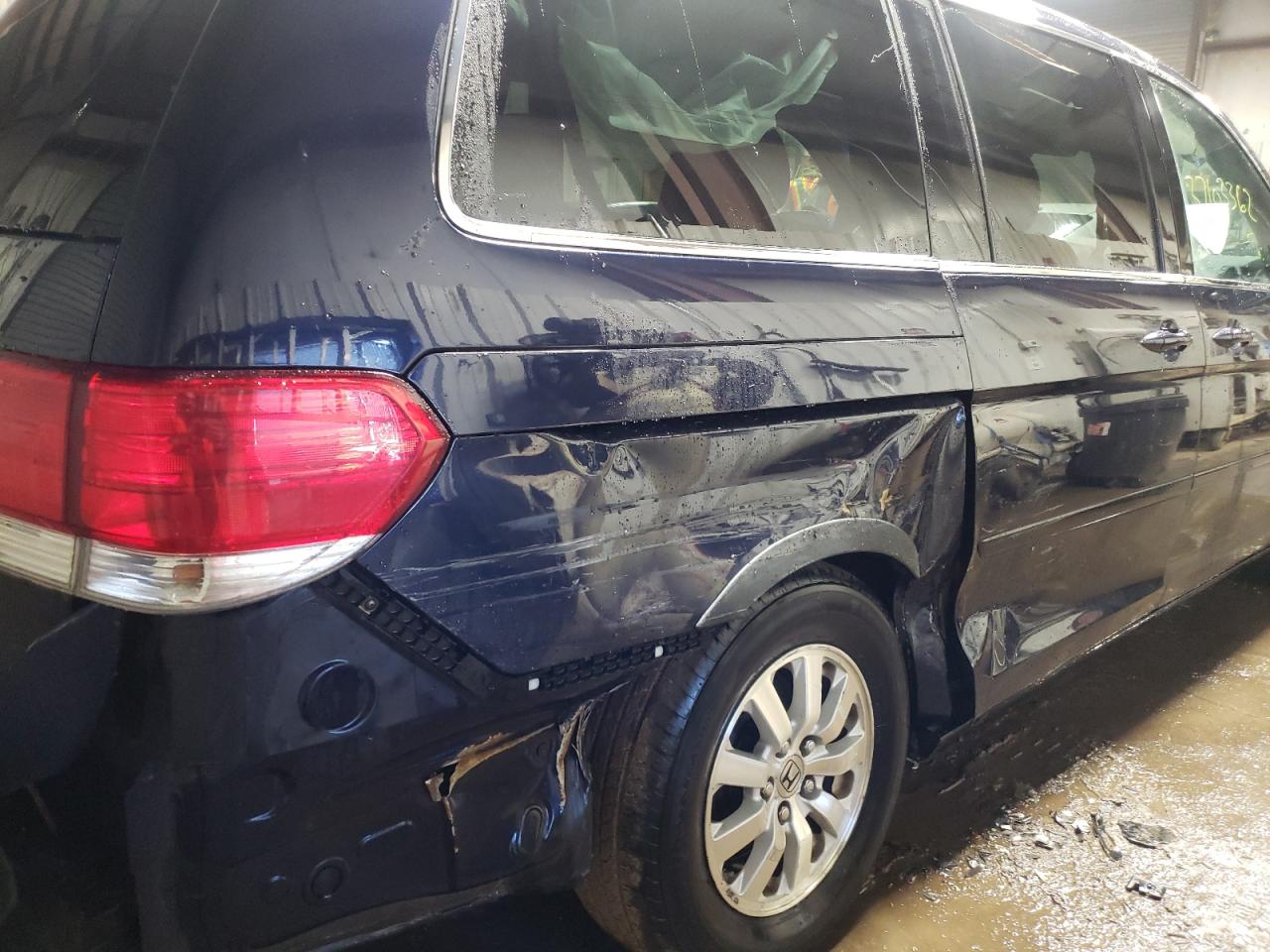 Photo 9 from auction – 2008 HONDA ODYSSEY EX with VIN 5FNRL387X8B058910