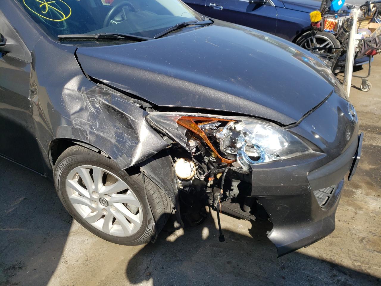Photo 9 from auction – 2013 MAZDA 3 I with VIN JM1BL1LP4D1770281