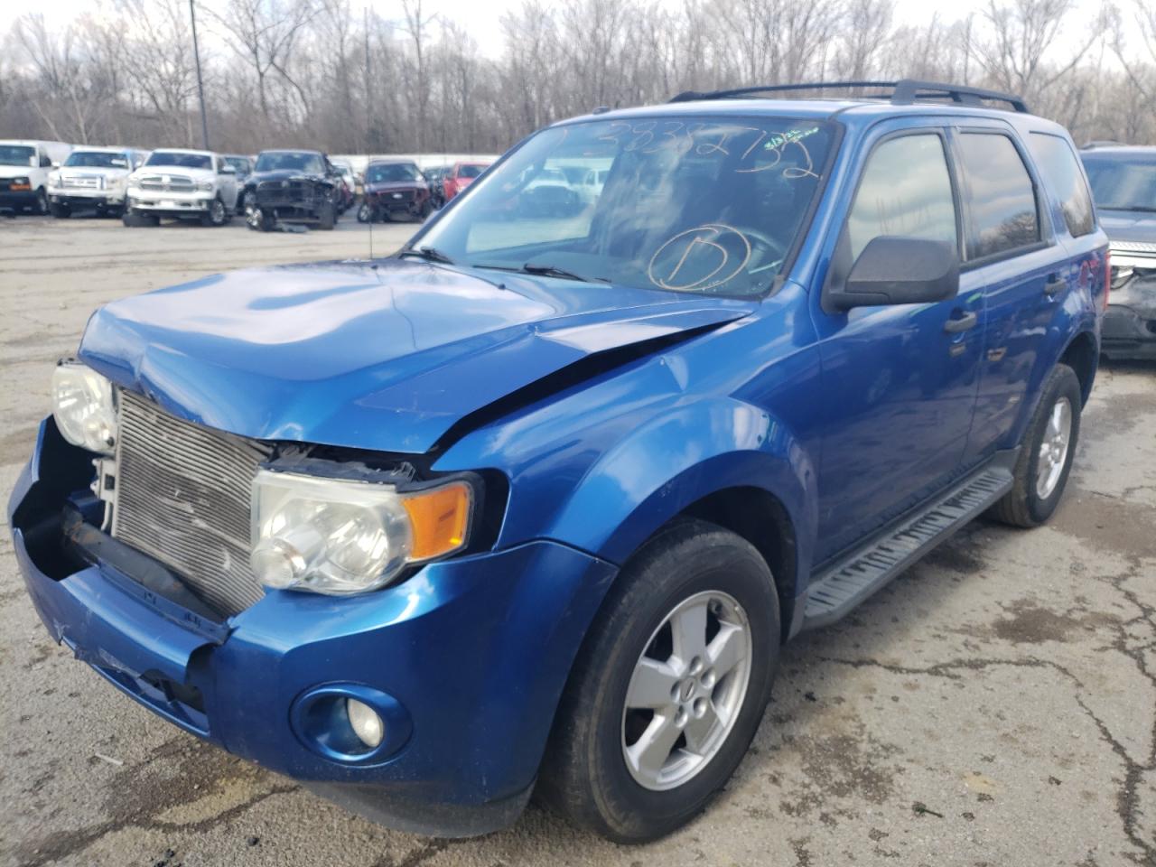 Photo 2 from auction – 2012 FORD ESCAPE XLT with VIN 1FMCU0DG1CKC00558