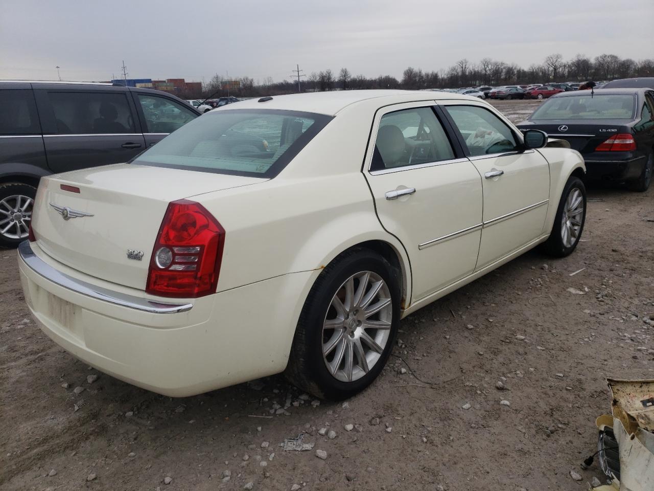 Photo 4 from auction – 2009 CHRYSLER 300 LIMITE with VIN 2C3KA33V29H552644