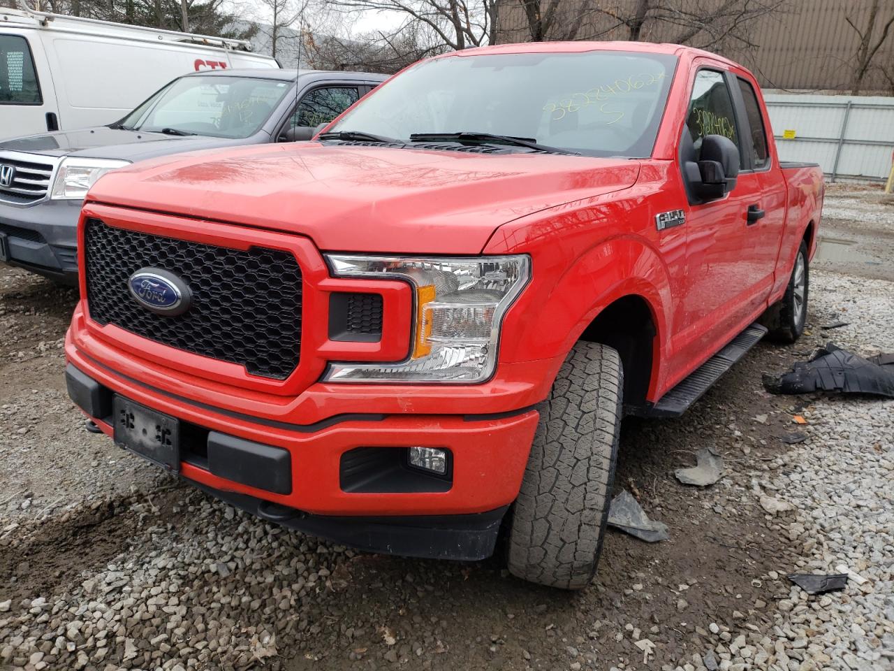 Photo 2 from auction – 2018 FORD F150 SUPER with VIN 1FTEX1EP1JFB47858