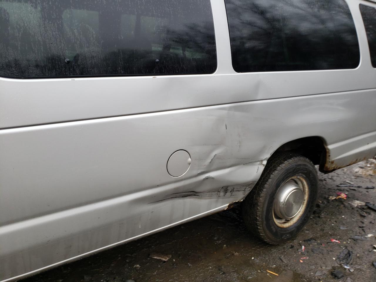 Photo 9 from auction – 2003 FORD ECONOLINE with VIN 1FBSS31L43HB82633