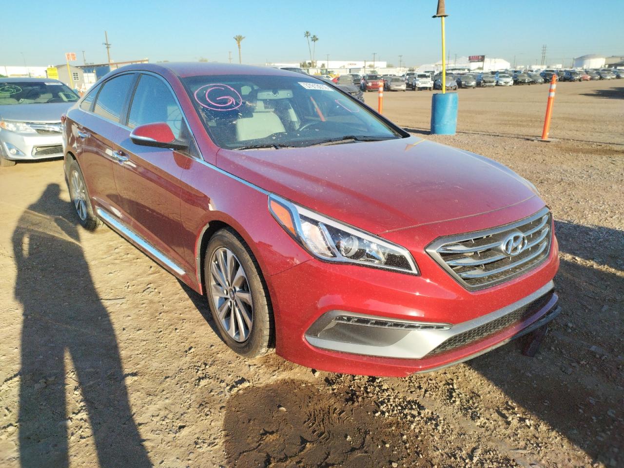 HYUNDAI SONATA SPO 2015 with VIN 5NPE34AF4FH050693 - Photo from auction