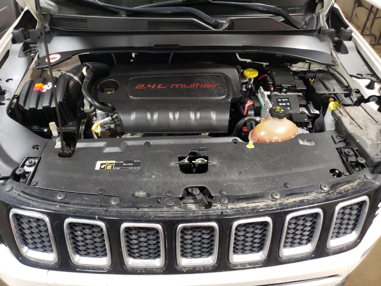 Photo 7 from auction – 2018 JEEP COMPASS LA with VIN 3C4NJCBB0JT248112
