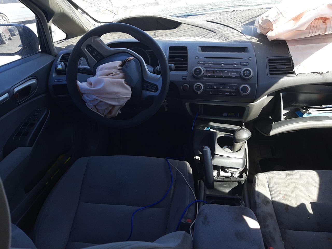 Photo 9 from auction – 2008 HONDA CIVIC EX with VIN 1HGFA16828L018408