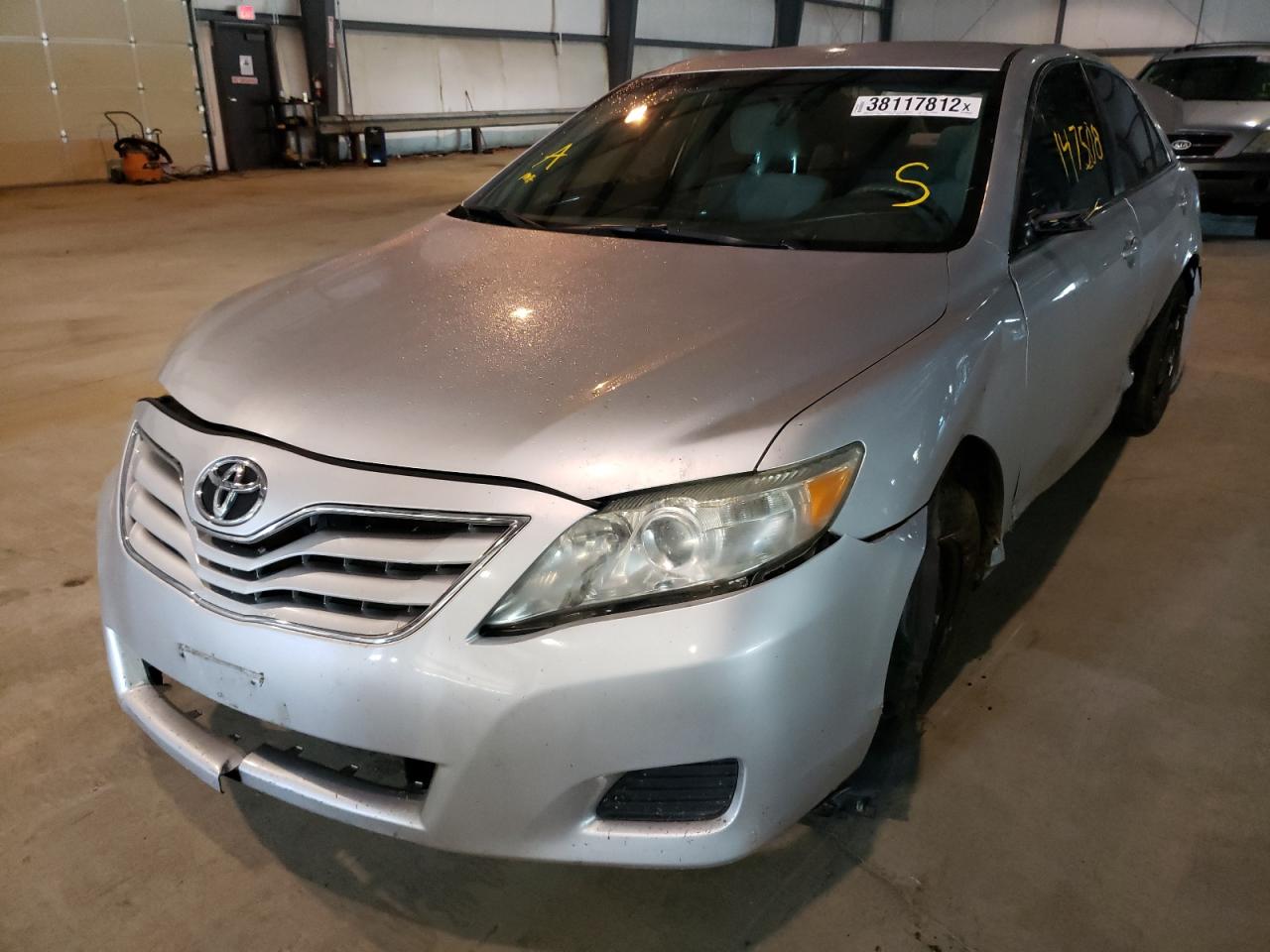 Photo 2 from auction – 2010 TOYOTA CAMRY BASE with VIN 4T4BF3EK4AR077372