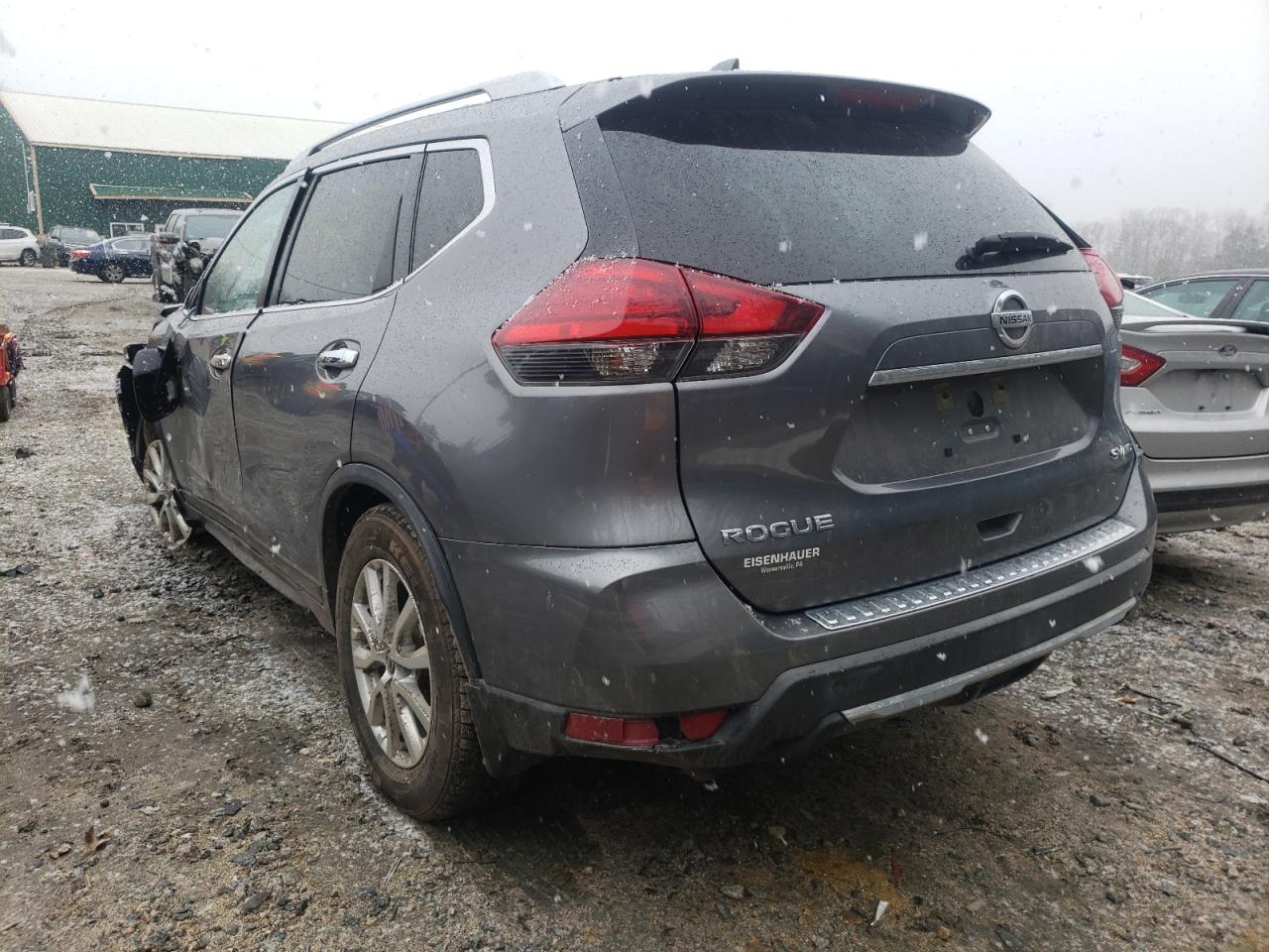 Photo 3 from auction – 2017 NISSAN ROGUE S with VIN KNMAT2MV9HP572717