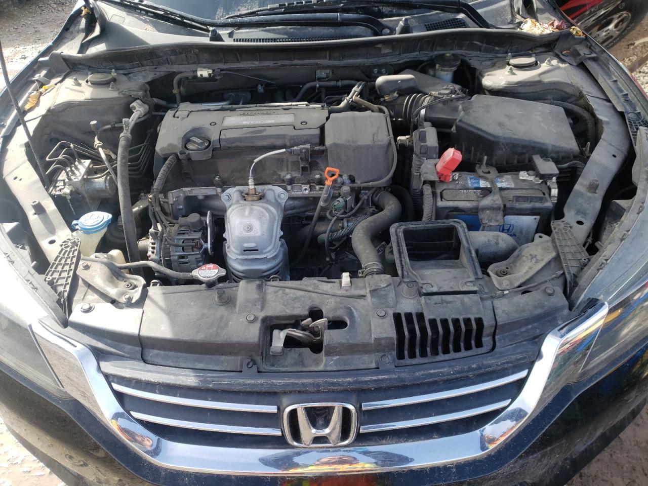 Photo 7 from auction – 2015 HONDA ACCORD LX with VIN 1HGCR2F33FA170342