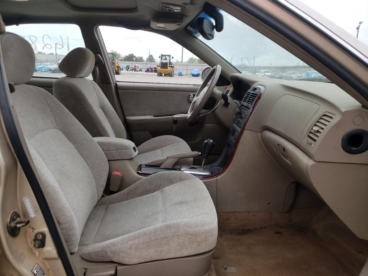 Photo 5 from auction – 2004 KIA OPTIMA LX with VIN KNAGD126245321361