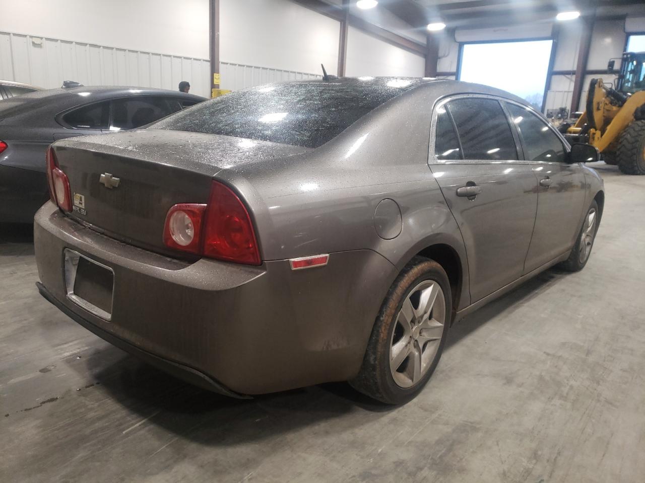 Photo 4 from auction – 2010 CHEVROLET MALIBU LS with VIN 1G1ZB5EB1A4147116